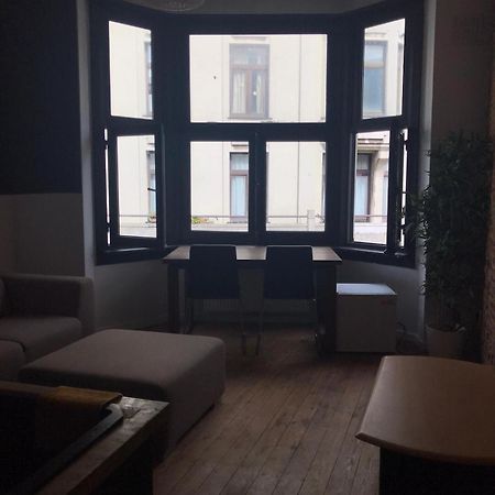 Apartamento Den Gulden Hoorn Amberes Exterior foto