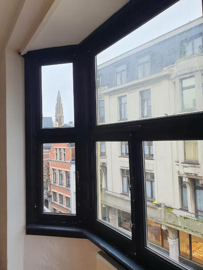 Apartamento Den Gulden Hoorn Amberes Exterior foto